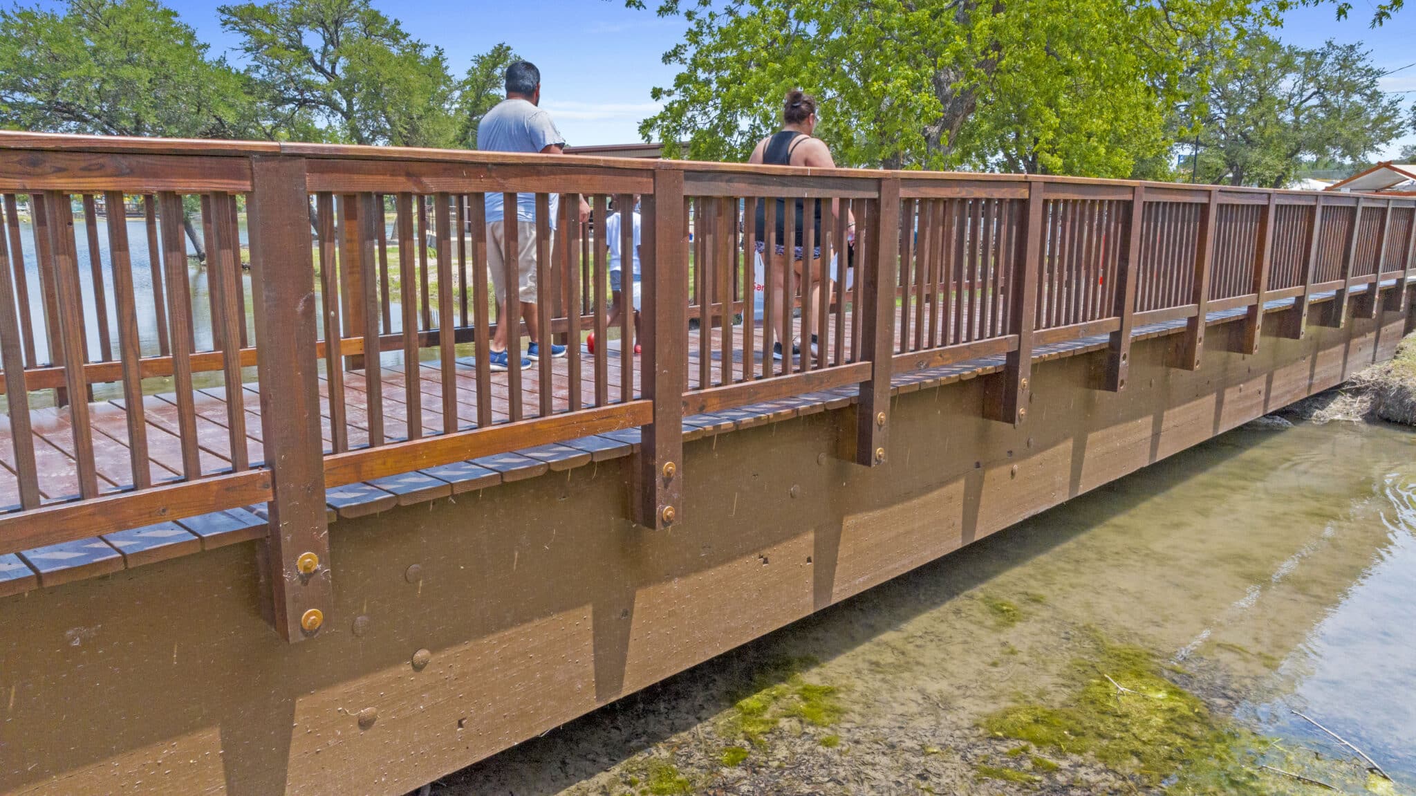Copperas Cove pedestrian bridge outside span profile image of bridge built York Bridge Concepts in Copperas Cove, TX